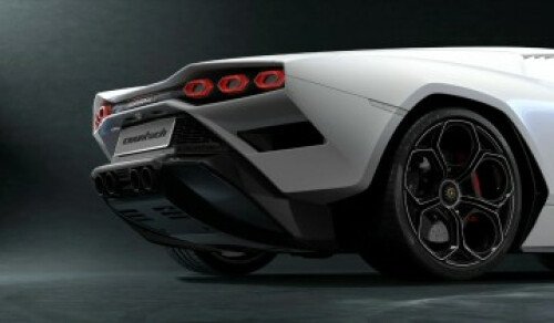 Les pneus Pirelli honorés par Lamborghini
